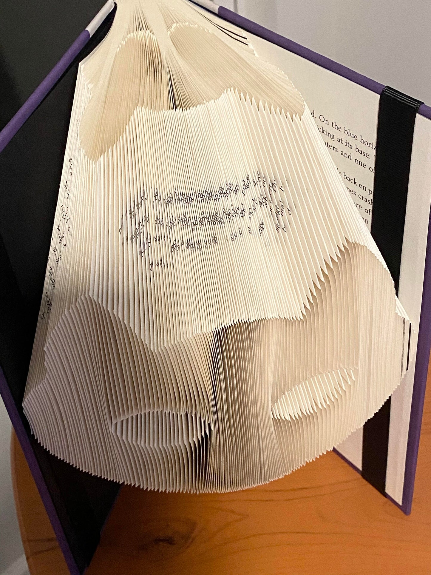 Cat Woman Book Folding Pattern and Beginner Friendly Instructions - Download and print!